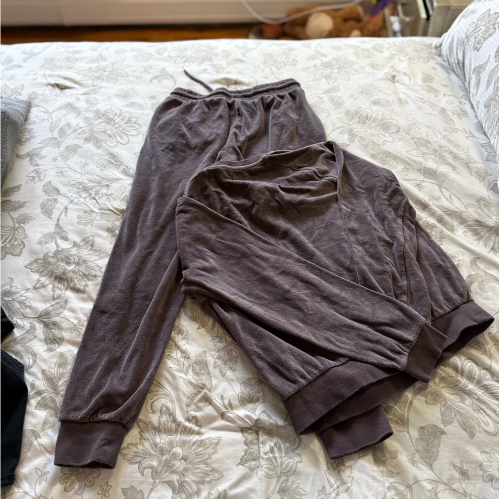 Cozy Two-Piece Lounge Set in Dusty Brown GAP